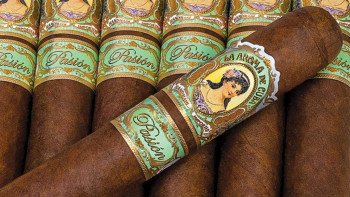 La Aroma de Cuba Pasion Cigars