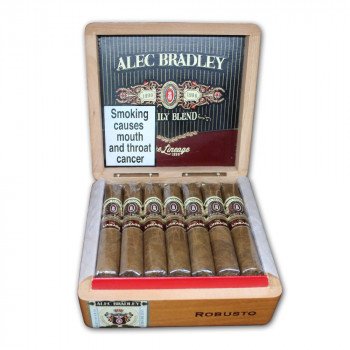 Alec Bradley The Lineage Robusto