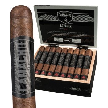 Camacho Coyolar Titan