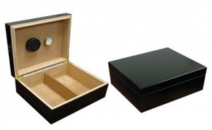Chalet Black Humidor
