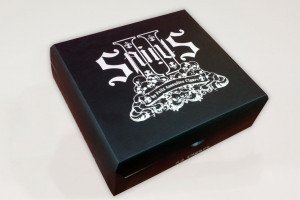 II Saints L'ange Noir by Felix Assouline