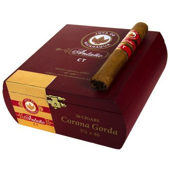 Joya de Nicaragua Antano Connecticut Corona Gorda