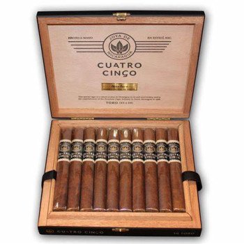 Joya de Nicaragua Cuatro Cinco Toro