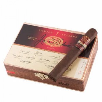 Padron Family Reserve 45th Anniversary Toro Maduro
