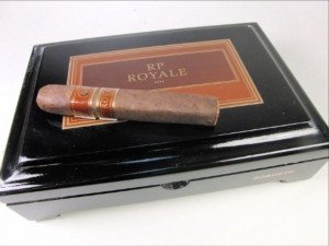 Rocky Patel Royale Robusto