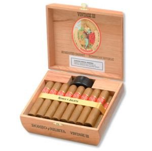 Romeo y Julieta Vintage No. III