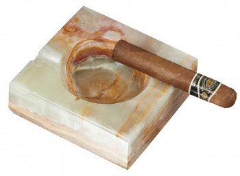 Sugilite Light Olive Onyx Stone Cigar Ashtray With 2 Cigar Rests