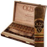 Oliva Serie V Melanio Petite Corona No. 4