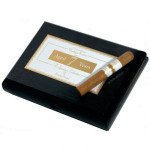 Rocky Patel Vintage 1999 Connecticut Petite Corona