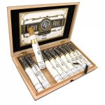 Rocky Patel Vintage 1999 Connecticut Toro Tubos